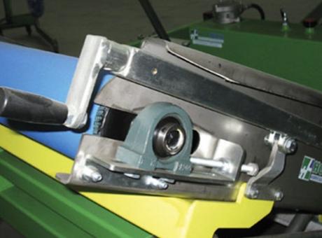 Машина для збирання салатів Hortech Slider T